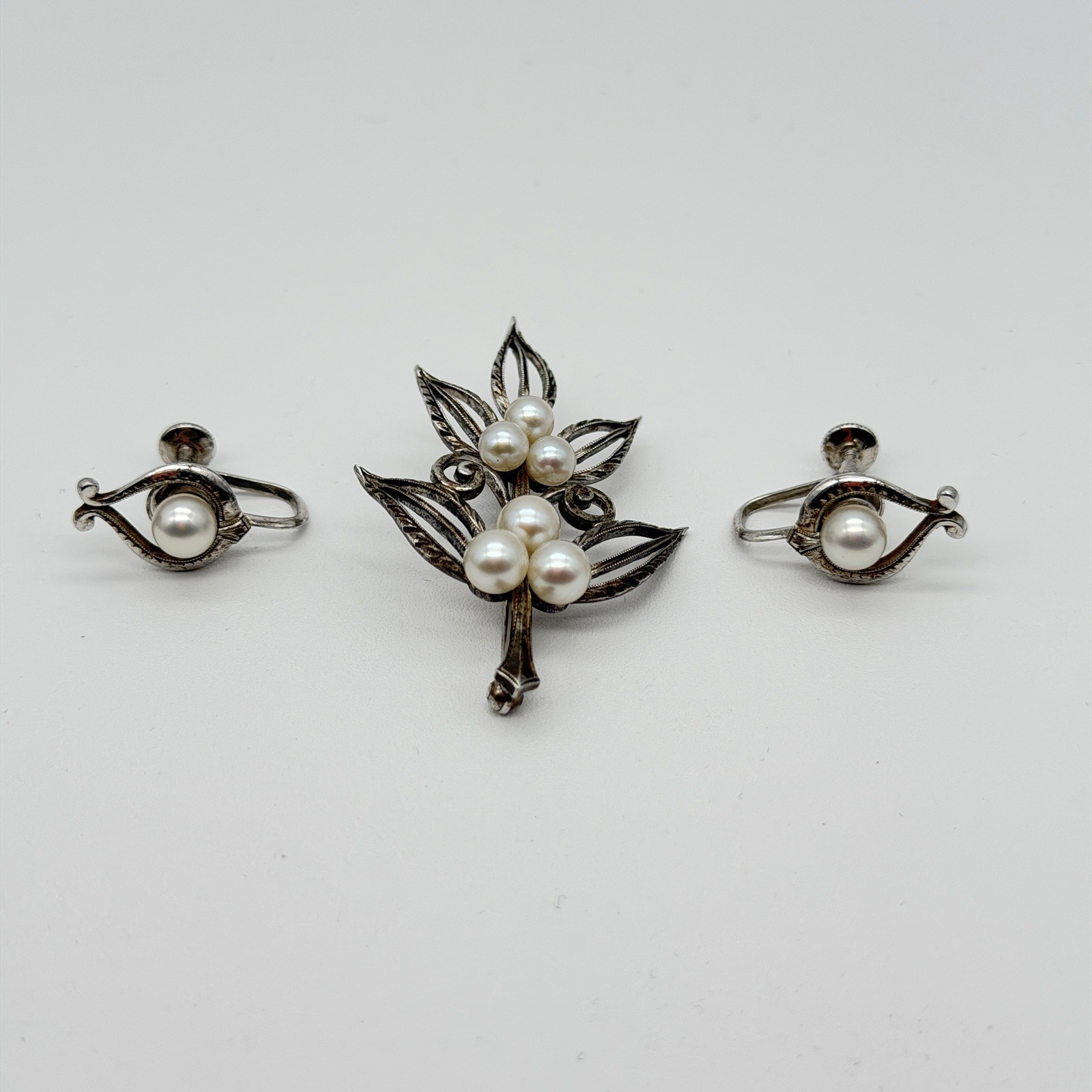 Vintage Mikimoto Sterling Silver Pearl Brooch & Earrings Set – Original Box – M