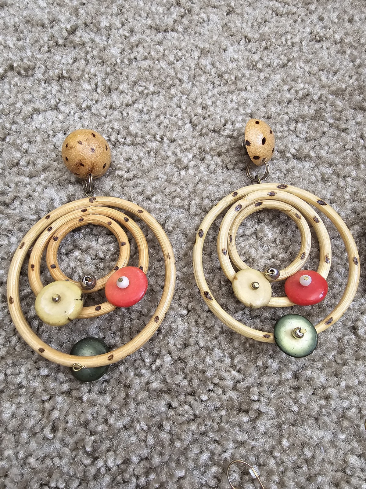 Vintage 4 Piece Lot Boho Earrings Pierced Brass Birds Bamboo Giraffe Art Teacher