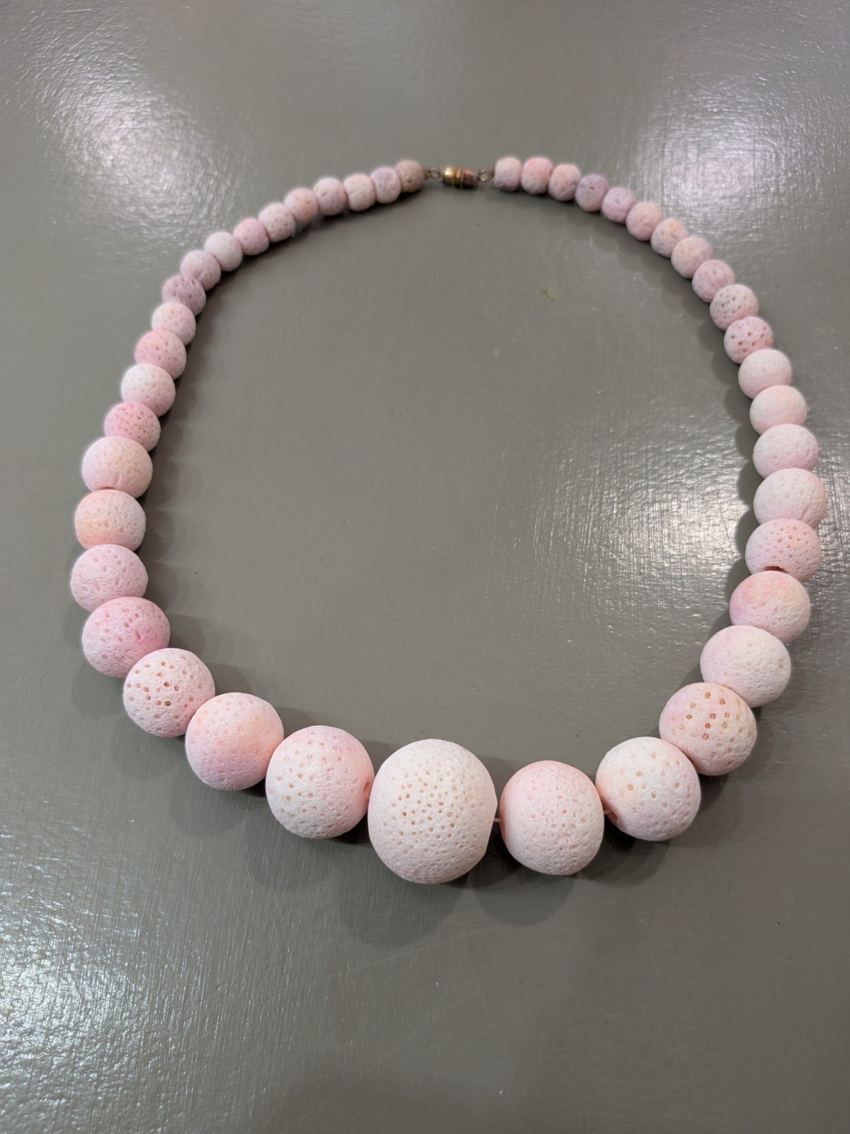 Vintage 1950s Sponge Coral Graduated Bead Necklace, 18″ Pink Natural Coral