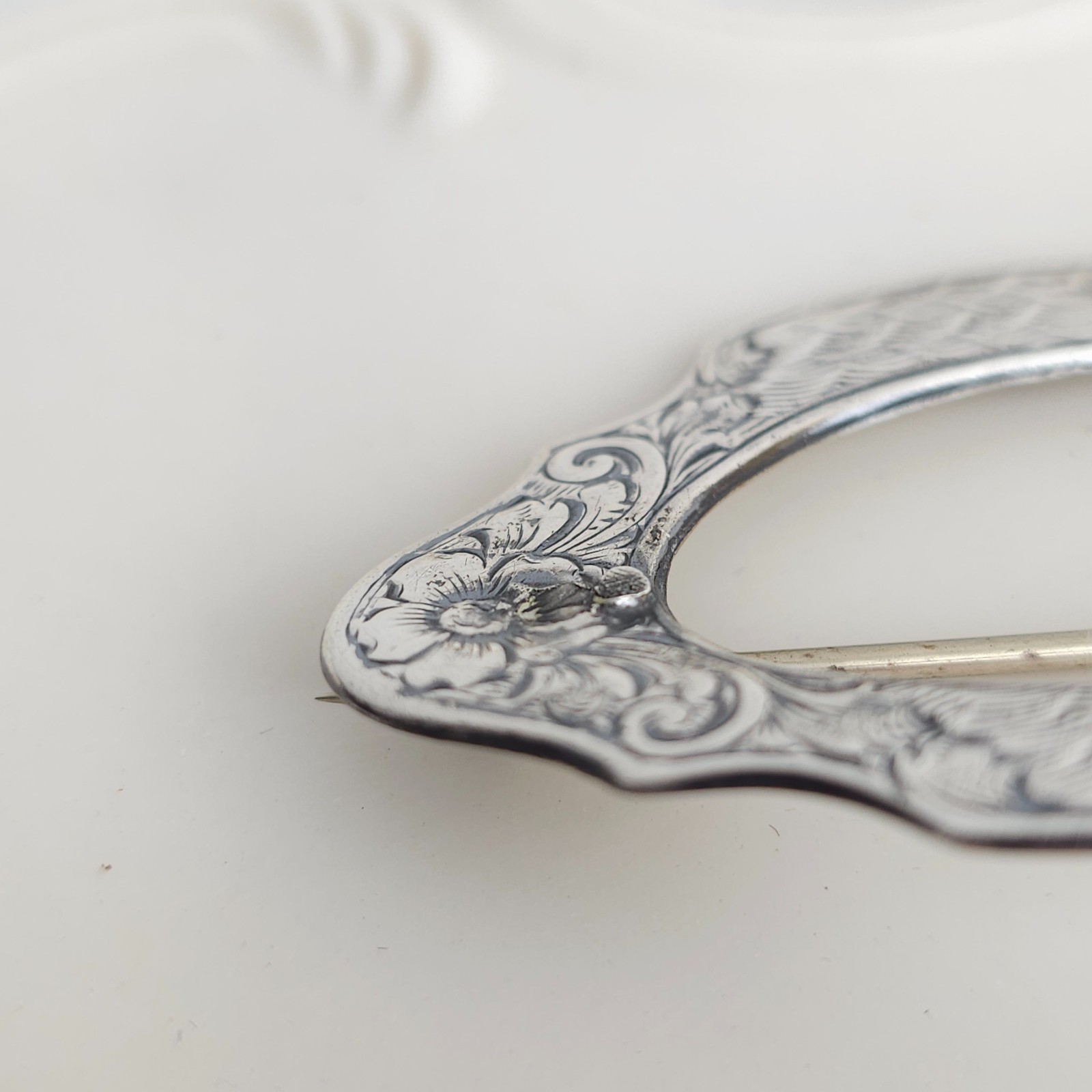 Vintage Antique Victorian Sterling Silver Top 925 Belt Buckle Brooch Pin C Clasp