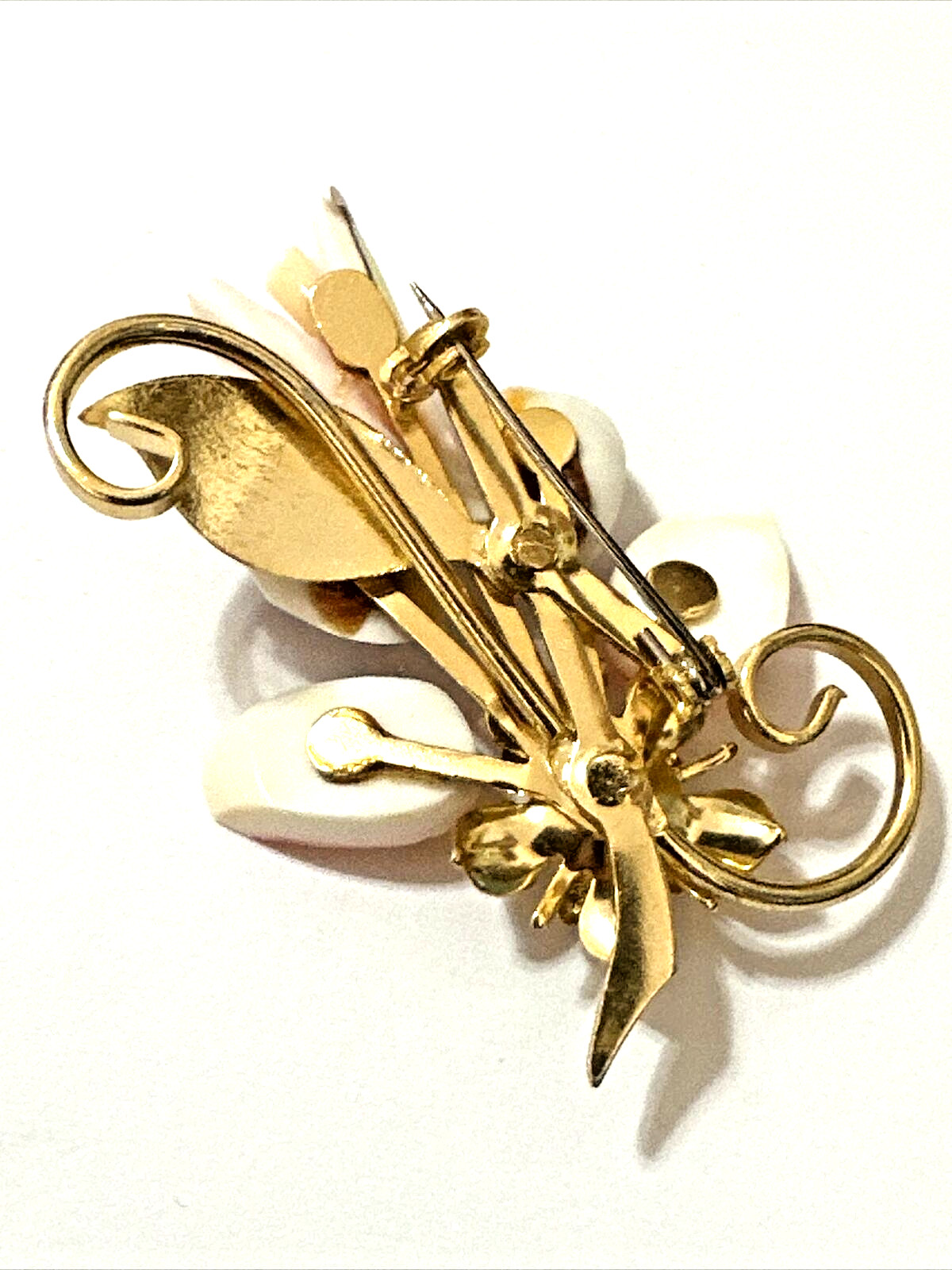 Vintage FLORAL Brooch Pink White Purple Shell Petals Gold Tone w/ Box 2″