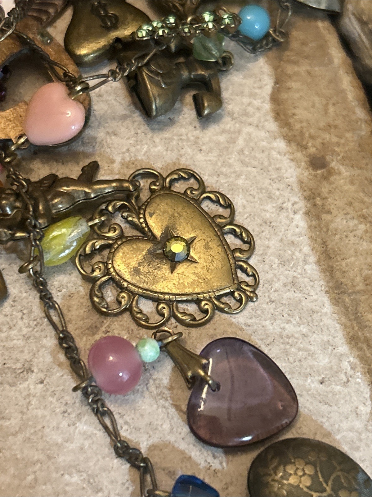 50. GLASS WORKS STUDIO Brass Multi Color Glass Heart Enamel Flower Necklace 33″