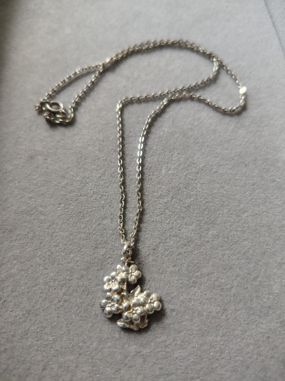 835 Silver Flower Bouquet Pendant with 925 Silverchain Vintage
