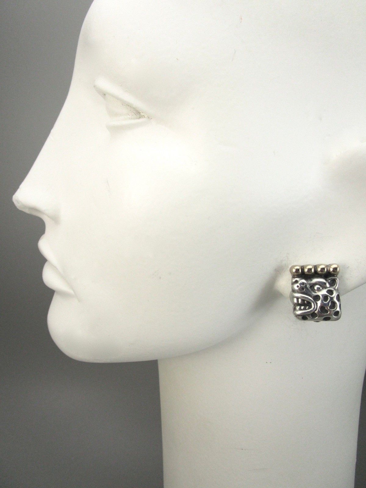 LOVELY DIAN MALOUF STERLING SILVER 14K JAGUAR CLIP ON EARRINGS 19.4G
