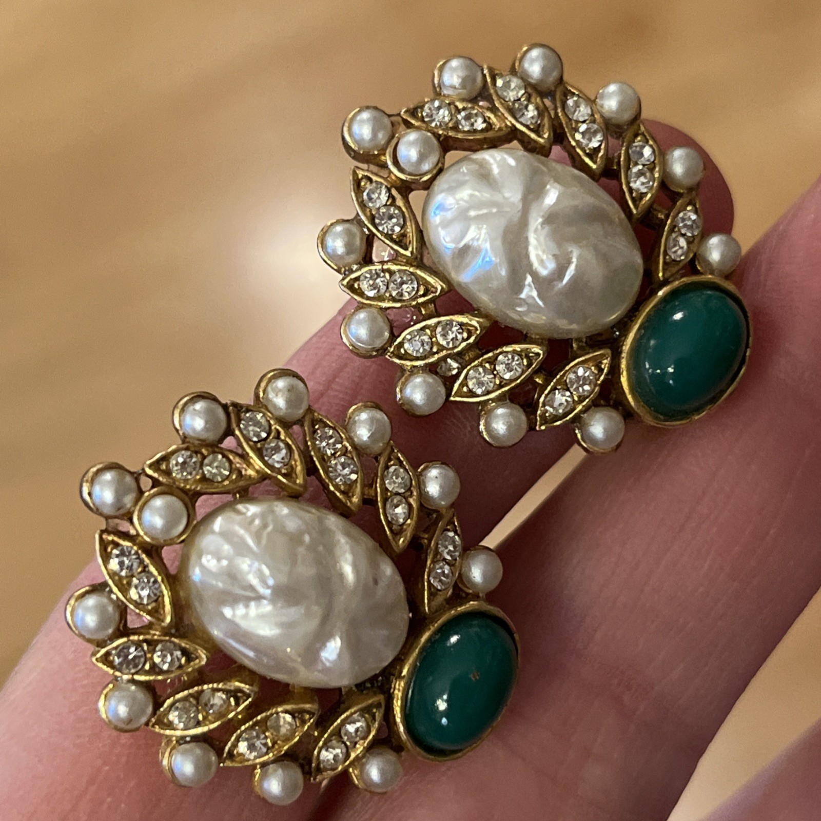Vintage Faux Mabe & Many Pearls Green Glass Gripoix Cabochon Clip On Earrings