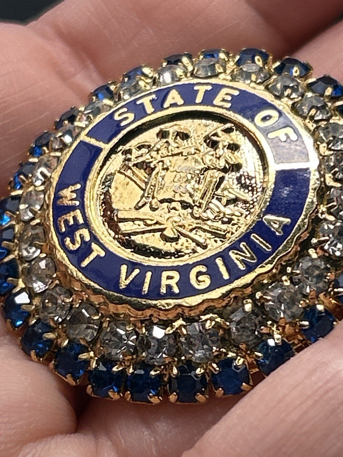 Vintage West Virginia State Seal Souvenir Pin Blue White Rhinestone Brooch 50’s