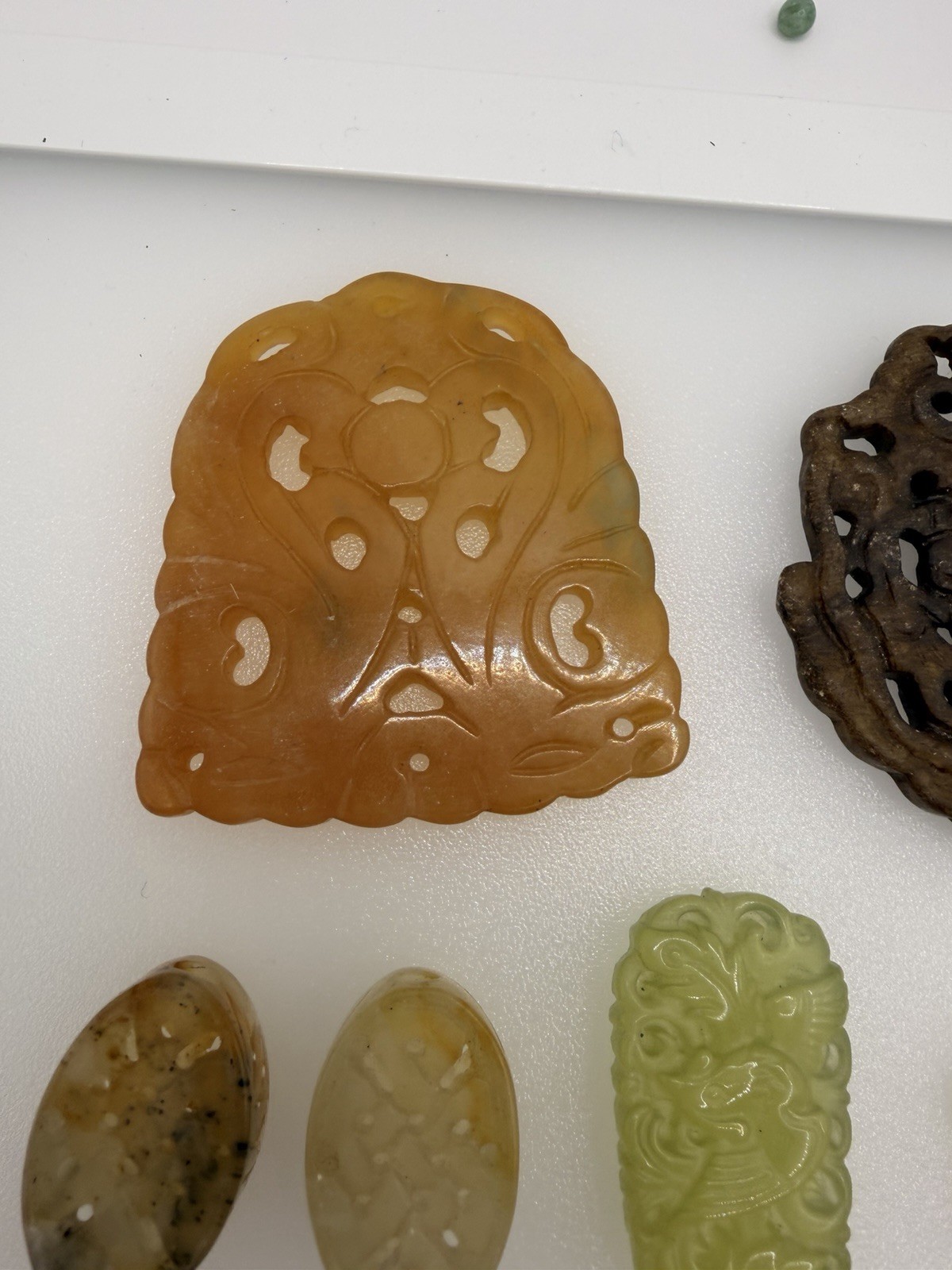 Lot of 17 Carved Semi Precious Stone Pendants Jade Agate Quartz Vintage Chinese