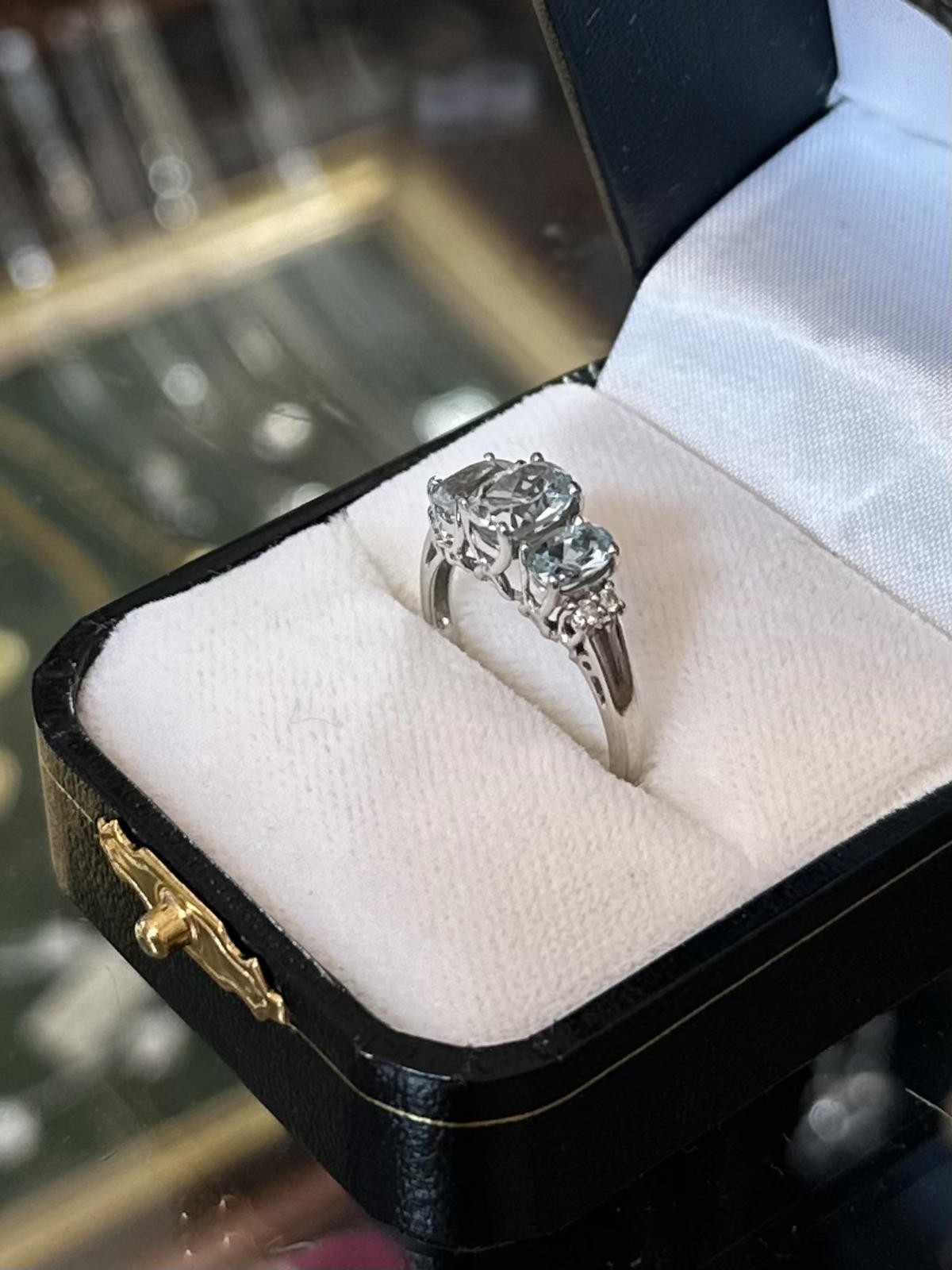 Vintage 14k White Gold Faceted Aquamarine & Diamond Ring US Size 7 1/2