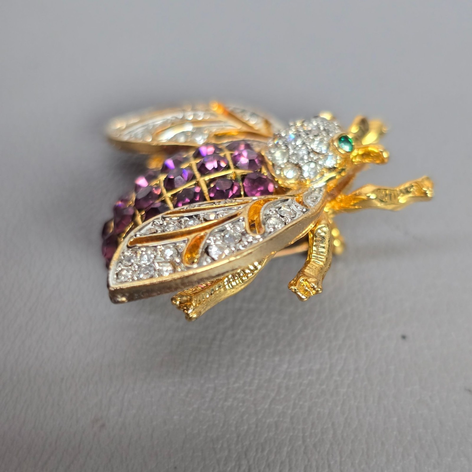 Cool Gold-Tone Bee Bug Brooch Pin W/ Purple Green & White Rhinestone Crystals