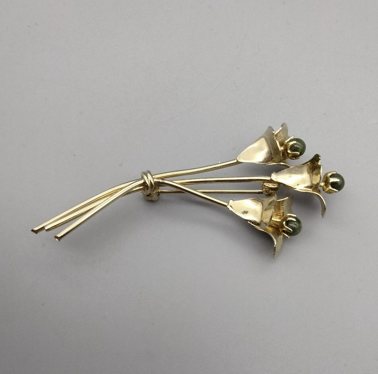 CottageCore Bouquet Floral Spray Brooch Pin 2.5″ Gold Tone VTG Estate Elegance