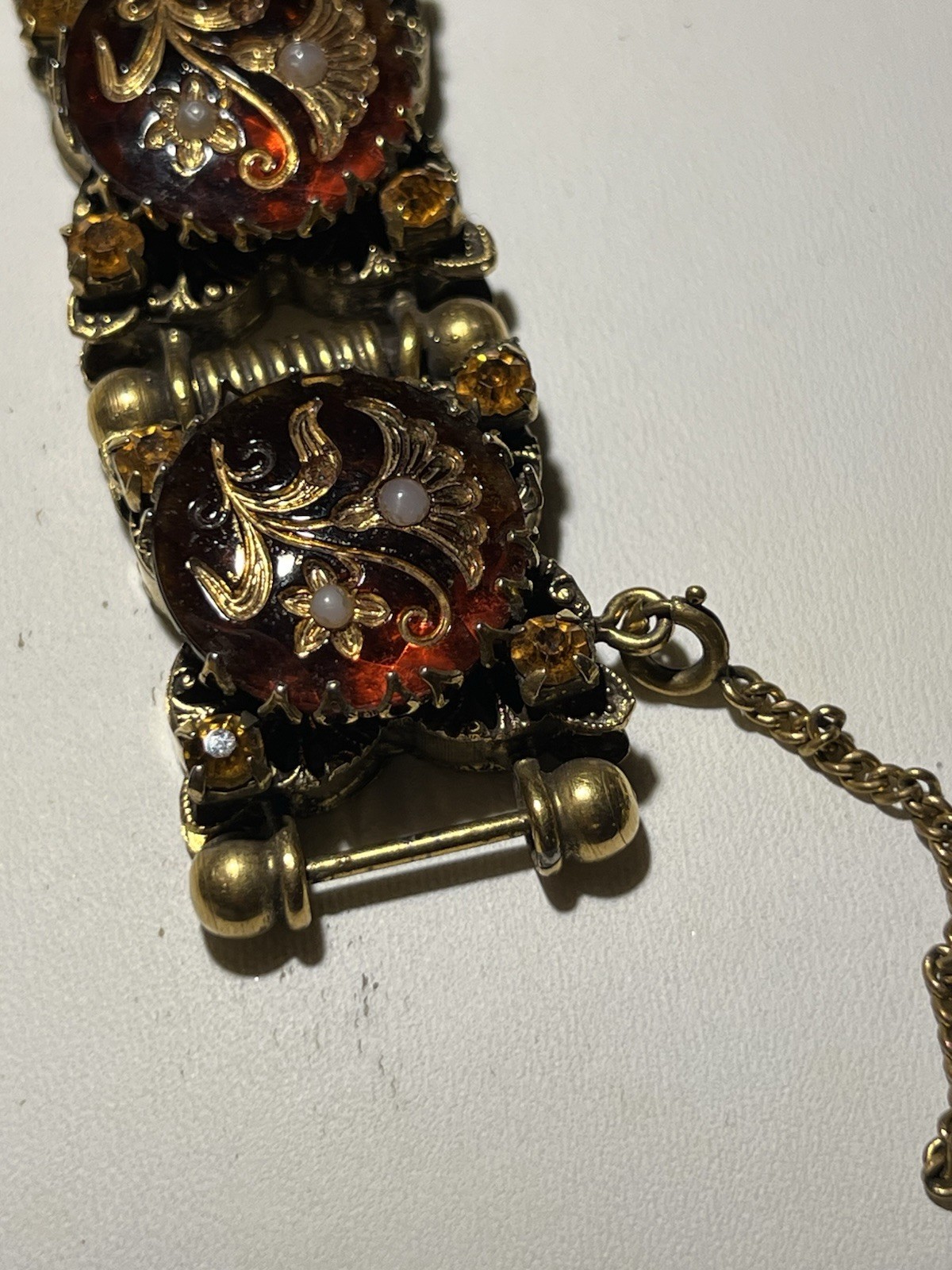 Vintage Chunky Brass Amber & Pearl Lucite Panel Bracelet Size 6.25