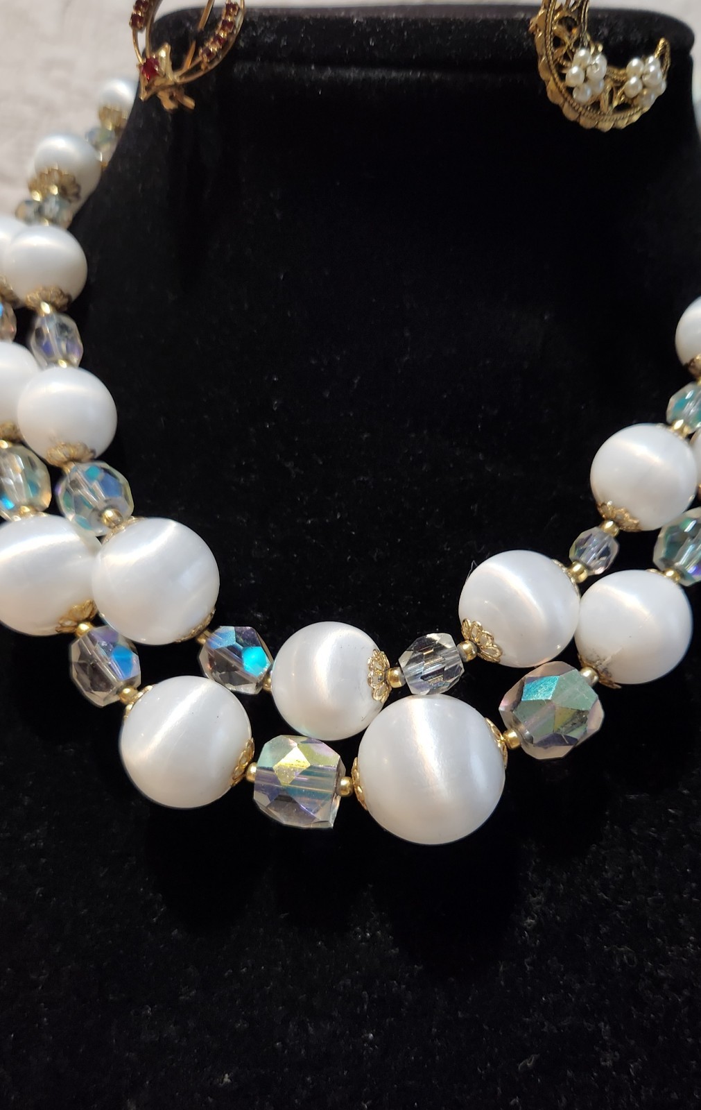 Vintage classic mid-century double-strand necklace acrylic and AB glass Japan