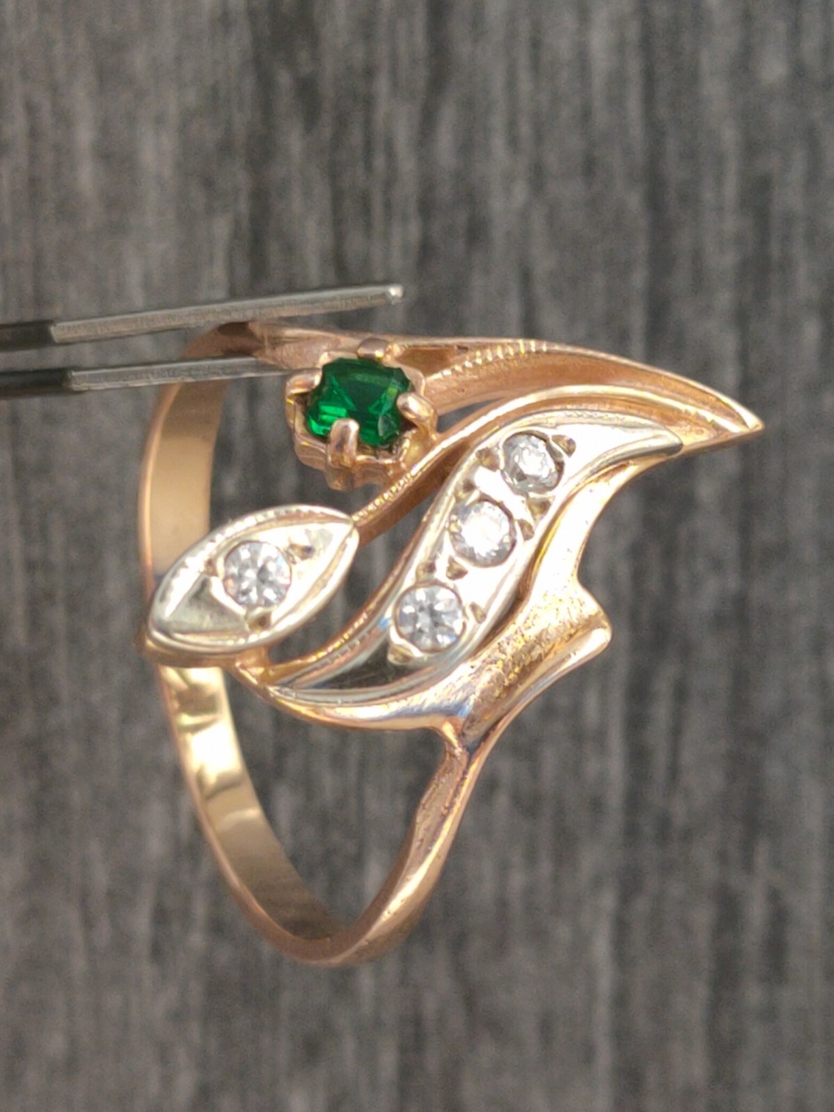 Vintage USSR Gold Ring 14K 585 Solid Rose Gold Emalard Stone
