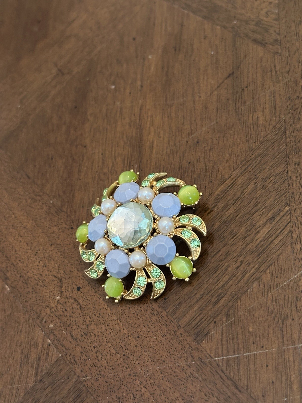 Vintage Blue & Green Rhinestone Faux Pearl Floral Cluster Brooch Gold Tone Nice!