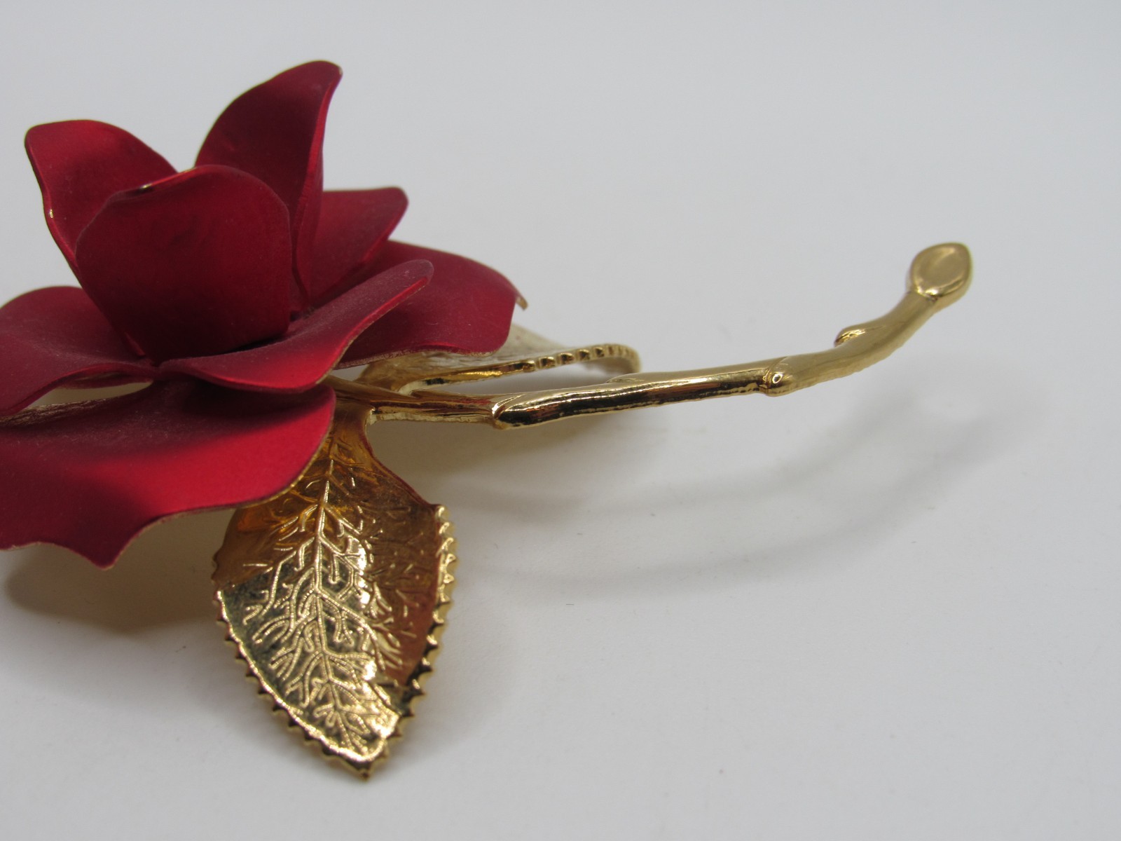 Vtg Red Satin Poppy Flower Pin Brooch Large Layered 3D Flower Power 2 3/4″