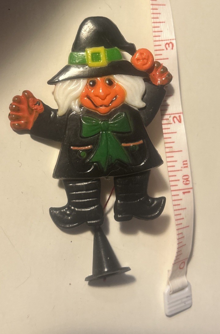 VTG Fun World Witch Pin Moveable Arms & Legs w/ Pull String Halloween