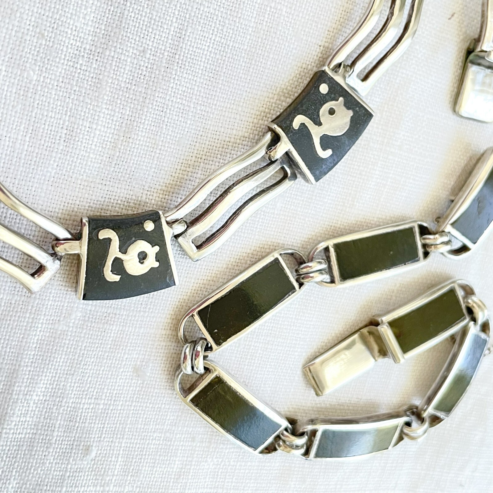 Vintage Los Castillo Onix Negro Fish Necklace/Bracelet Set, Sterling Silver Onyx