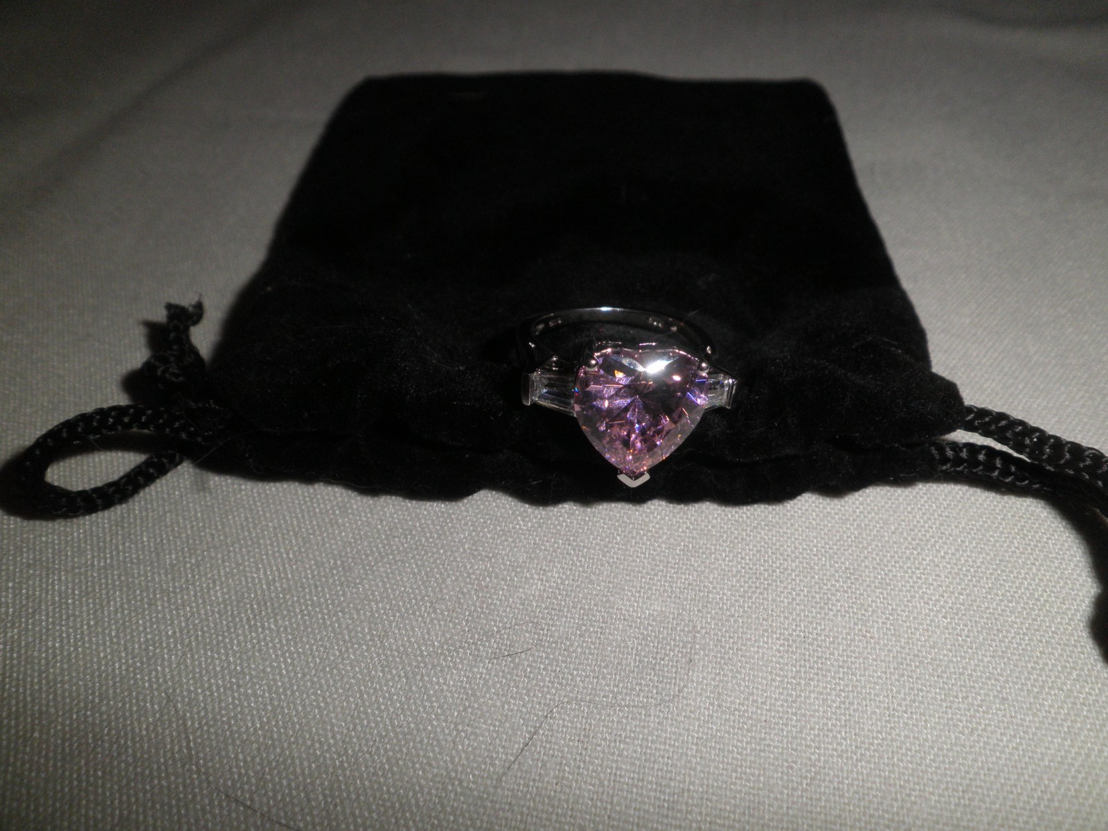 925 Sterling Silver Ring with Pink Heart Shaped Stone Size 7