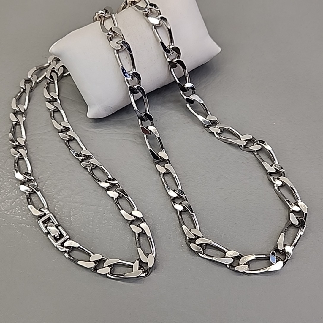 Vintage Monet Chain Necklace Figaro Link Silver Tone 29″