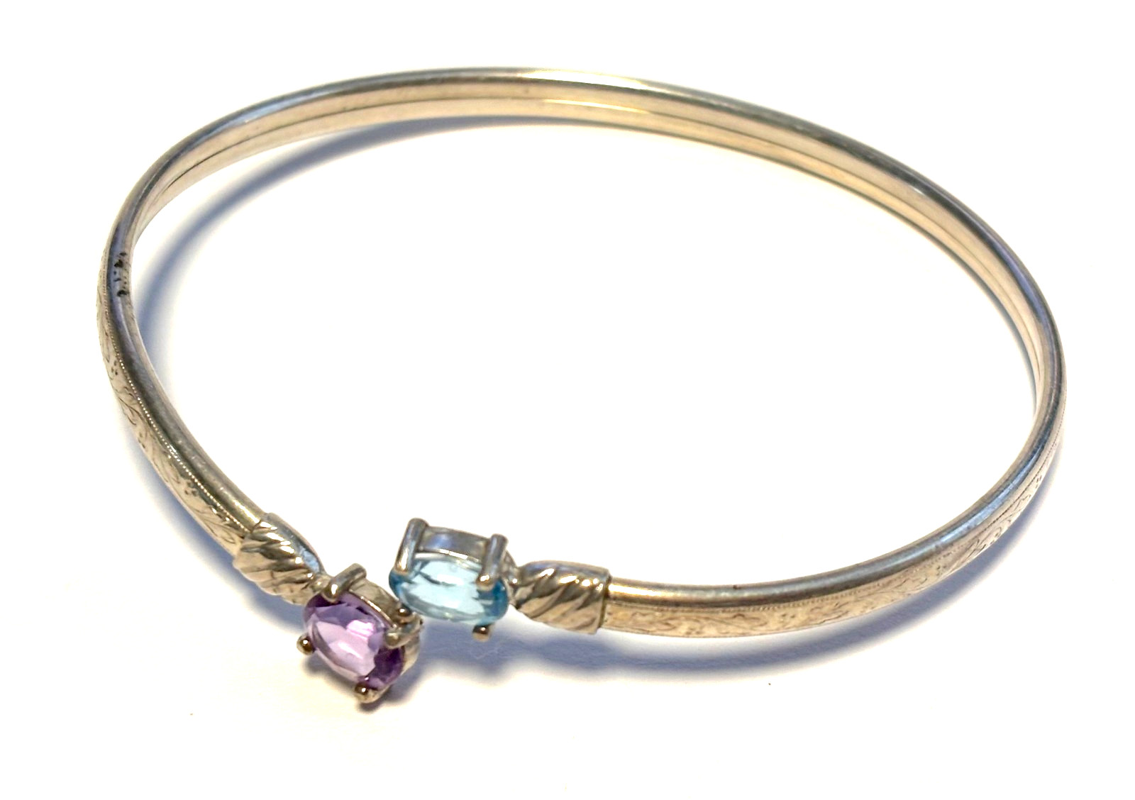 VTG Sterling Silver Edged Open Bangle Bracelet w/Purple & Blue CZ Ends 7 3/4″