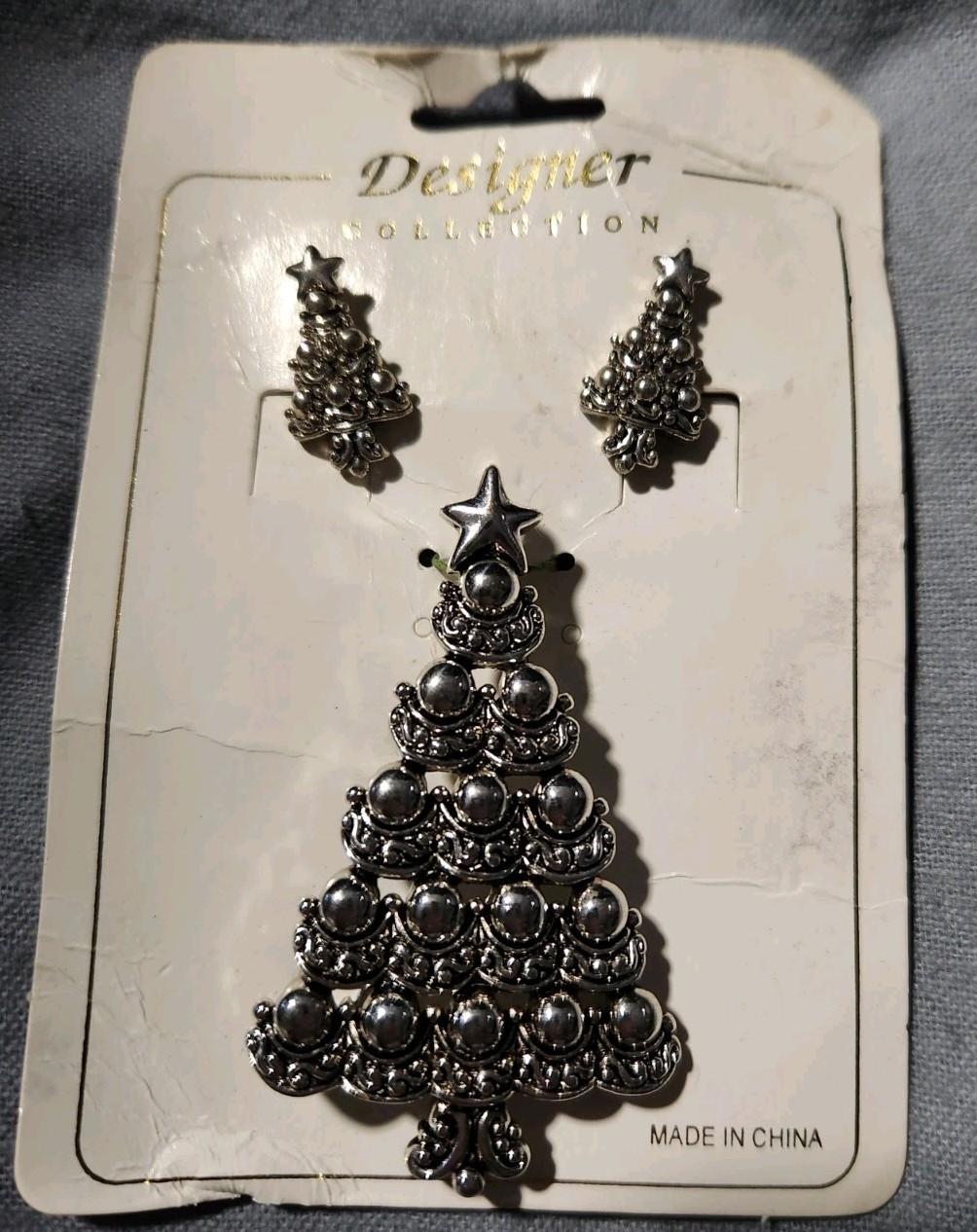 Christmas Tree Brooch/Pin/Pendant Matching Silvertone Peirced Earrings Vintage