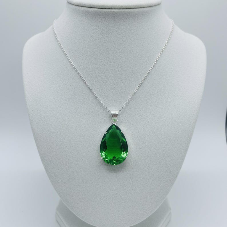 Emerald Pear Cut Sterling Silver Pendant Necklace: 70-80 Carat Gemstone