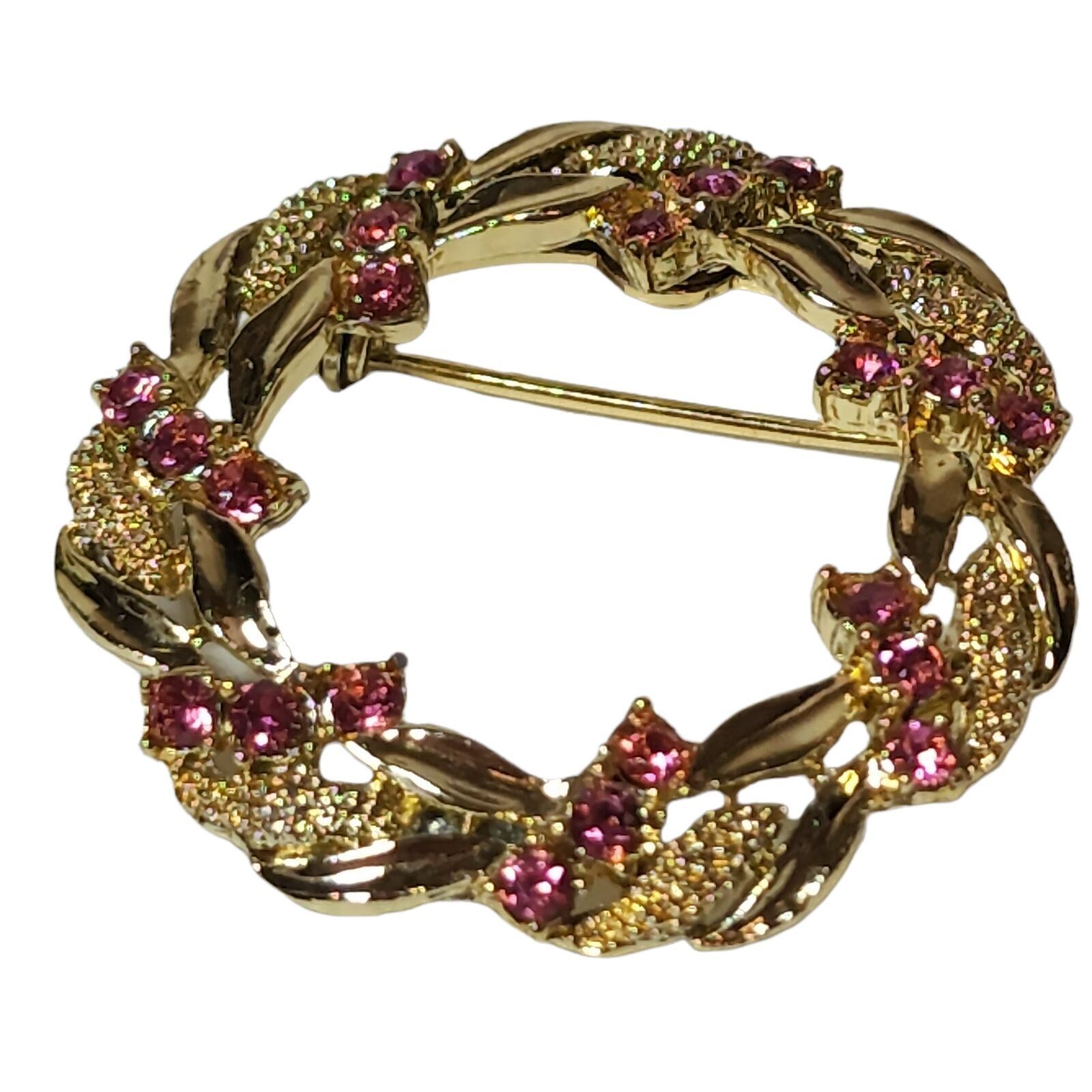 Vintage Signed Garry’s Brooch Gold Tone Pink Rhinestones Wreath Circle Floral