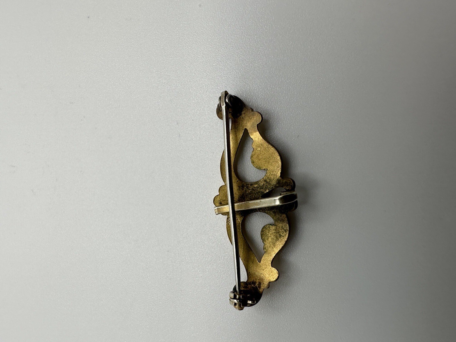 Vintage Gold Plate Ornate Victorian Style Brooch 3.5cm JB4