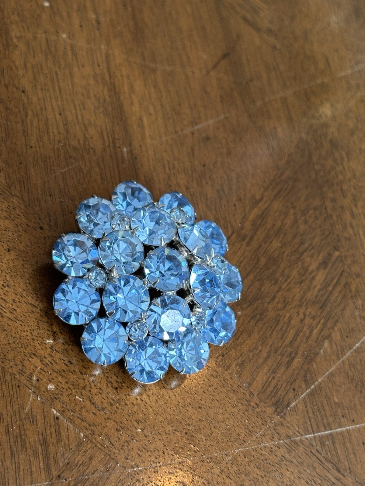 Vintage Light Blue Rhinestone Layered Round Cluster Brooch Silver Tone Nice!
