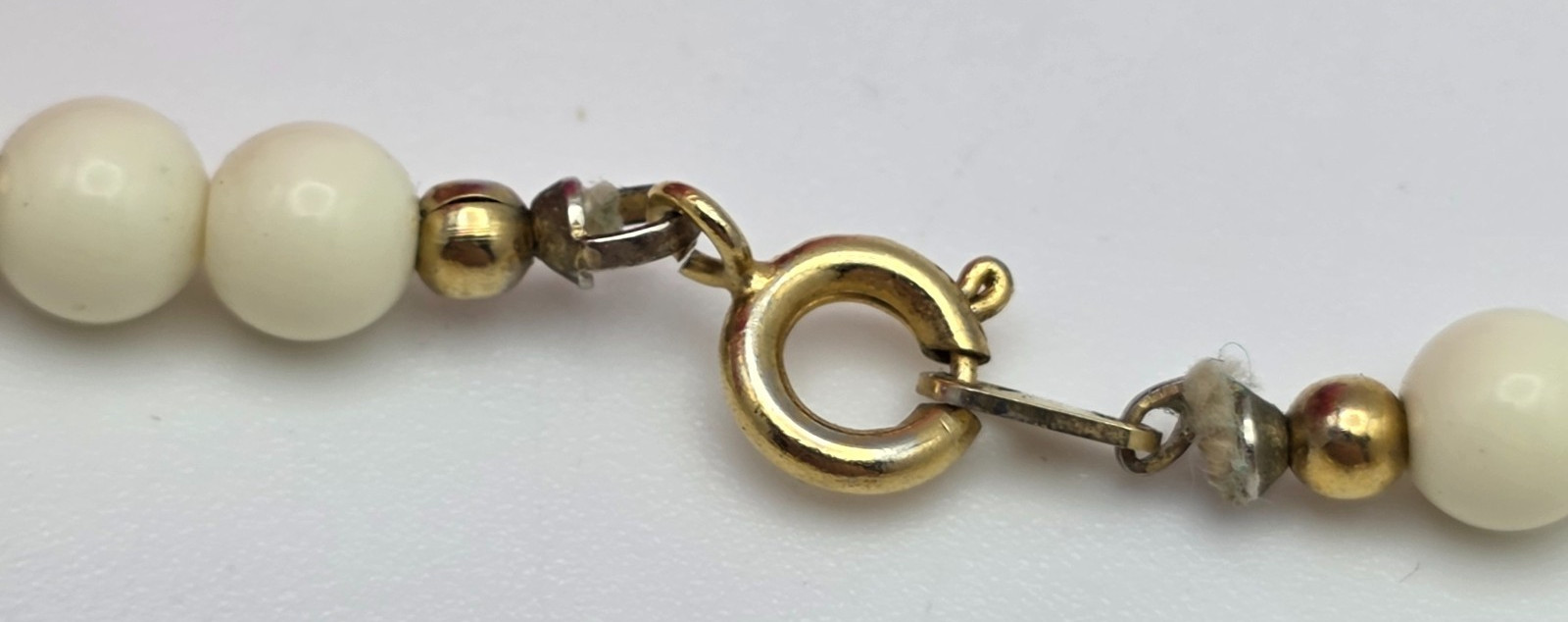 Vintage Lucite Necklace, Ivory Beads Gold Tone Accents, 36 In Mid Century