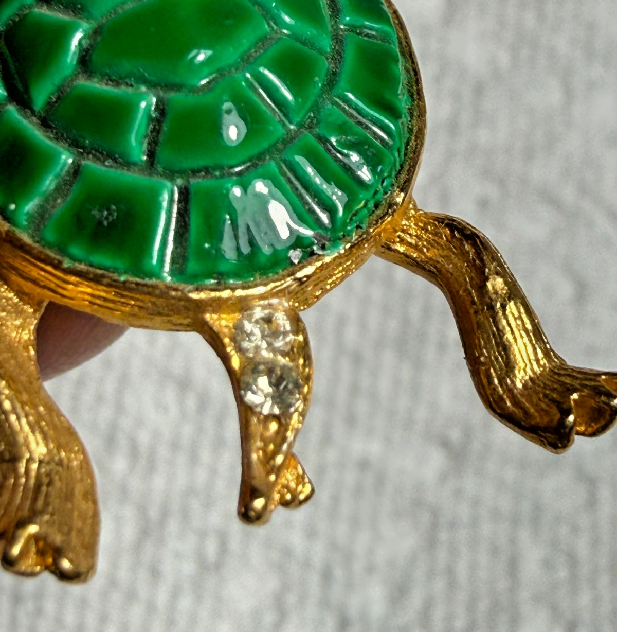 Vintage Turtle Brooch Pin Green Enameled Shell Gold Tone Pink Rhinestone Eyes