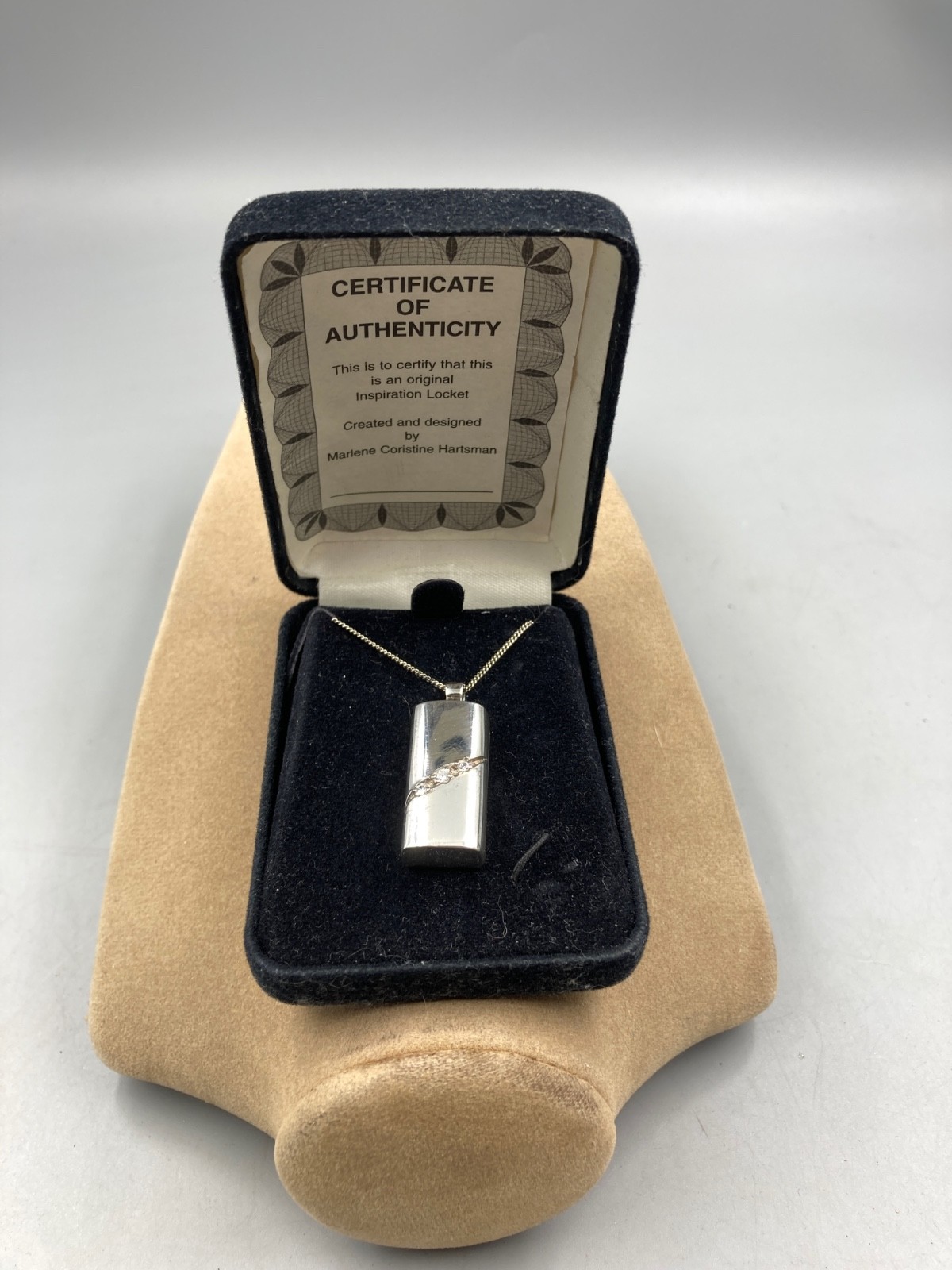 Vintage Unique Sterling Chain Silver Locket