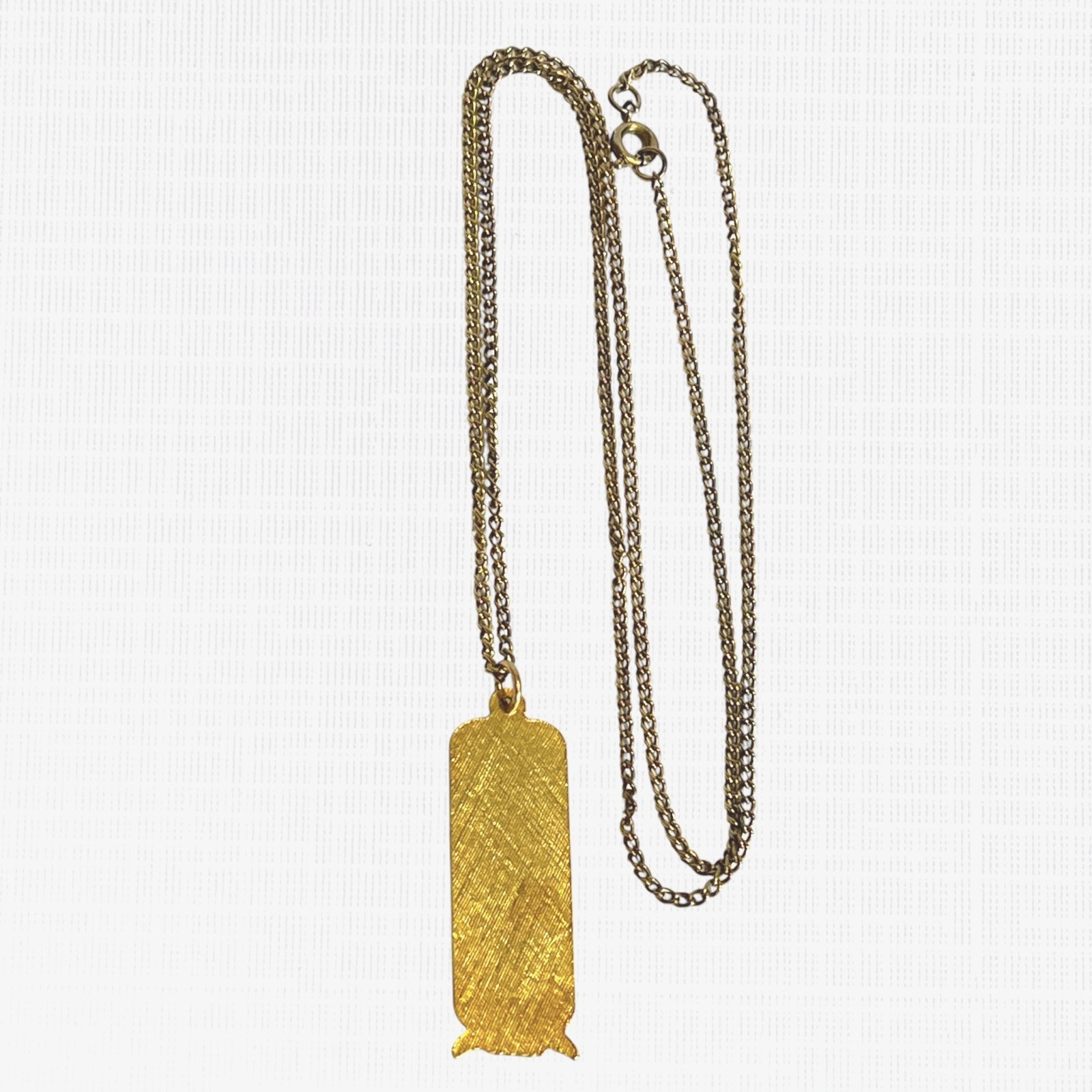 Vintage Egyptian Hieroglyphic Pendant Necklace Gold Tone Cartouche Charm 24″