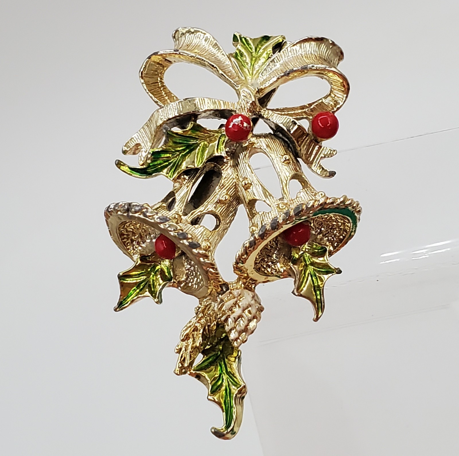Gerrys Christmas Bells Brooch 2in Gold Tone Enameled Holly Pine Cone VTG Estate