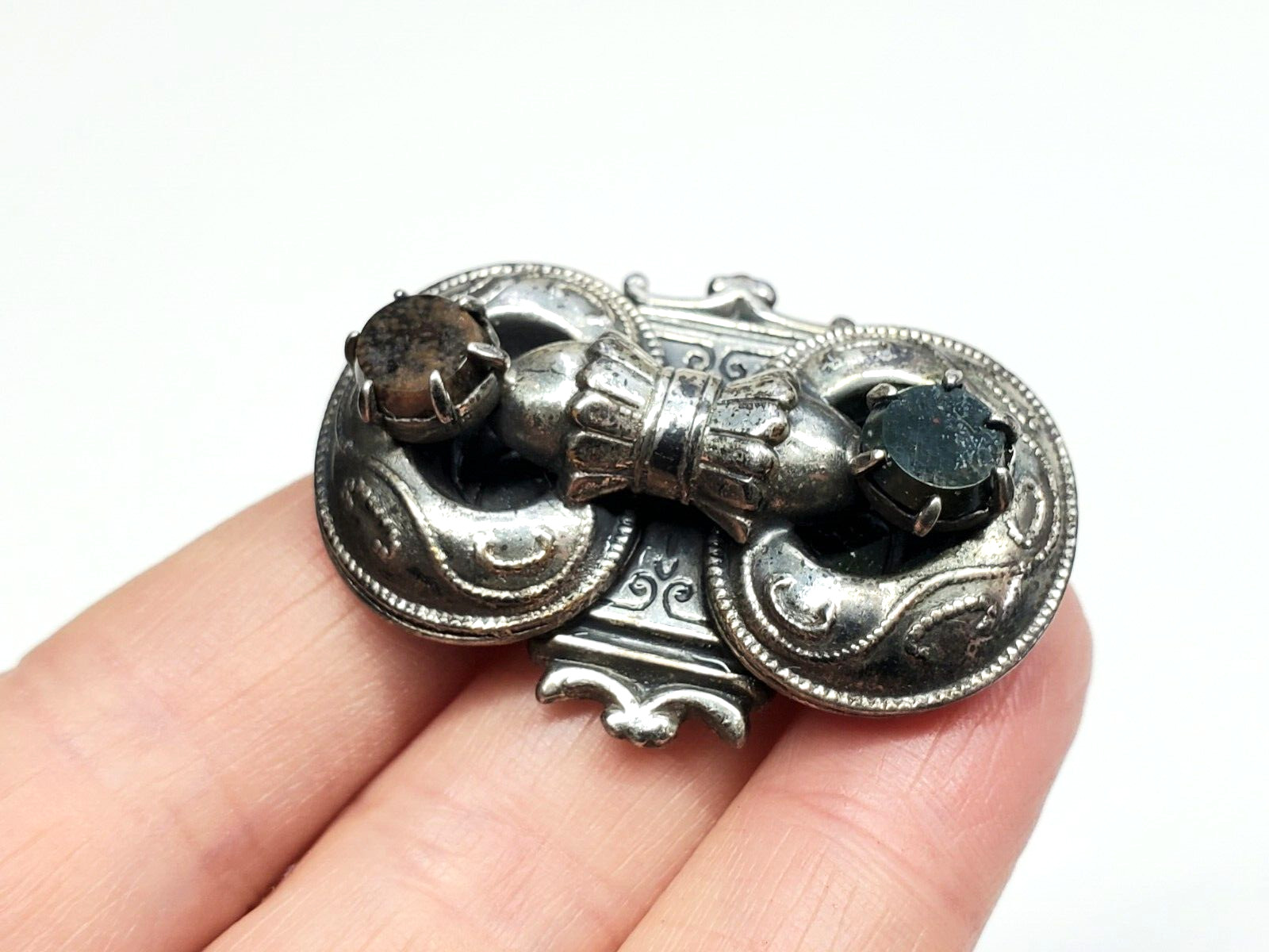 Vintage Filigree Agate Bloodstone Silver Plated Etruscan or Celtic Brooch Pin