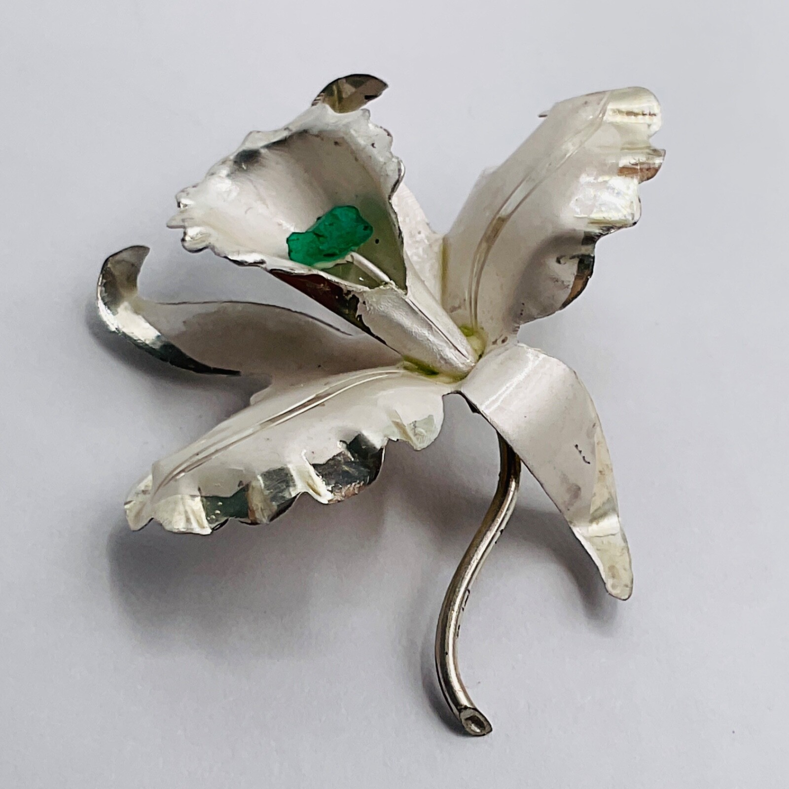 VTG Brooch Pin Orchid Flower Floral 900 Silver May Birthstone Raw Emerald Jewel