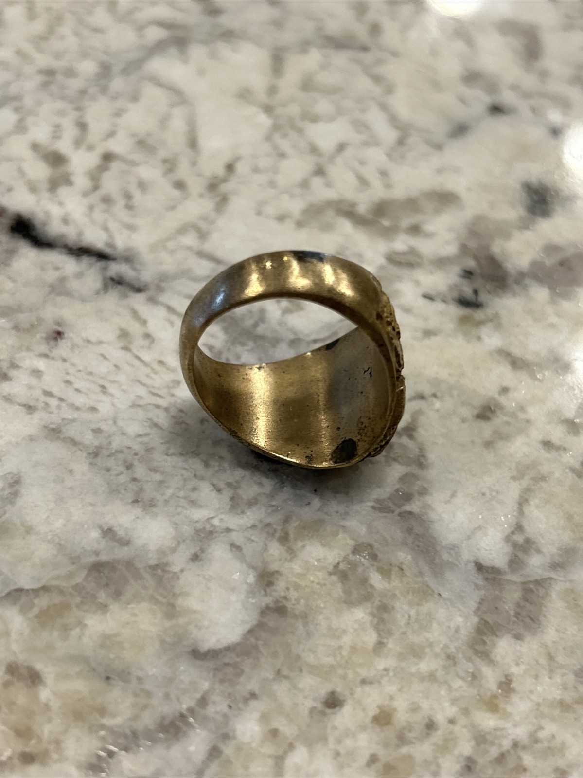 Vintage Class Ring Far Eastern University 1971 Medical School Size 9.5, 12 Grams