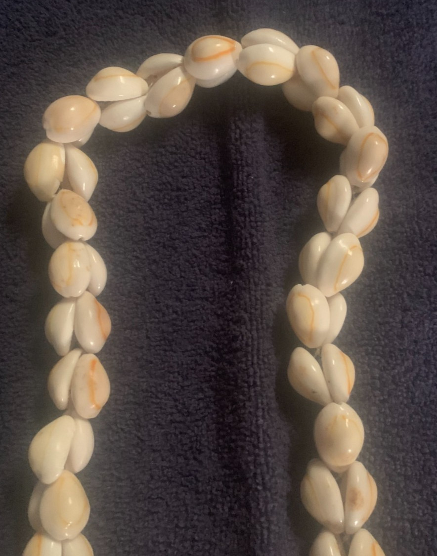 Vintage Hawaiian Cowrie & Mini Conch Sea Shell Necklace Natural Beaded Lei 38”