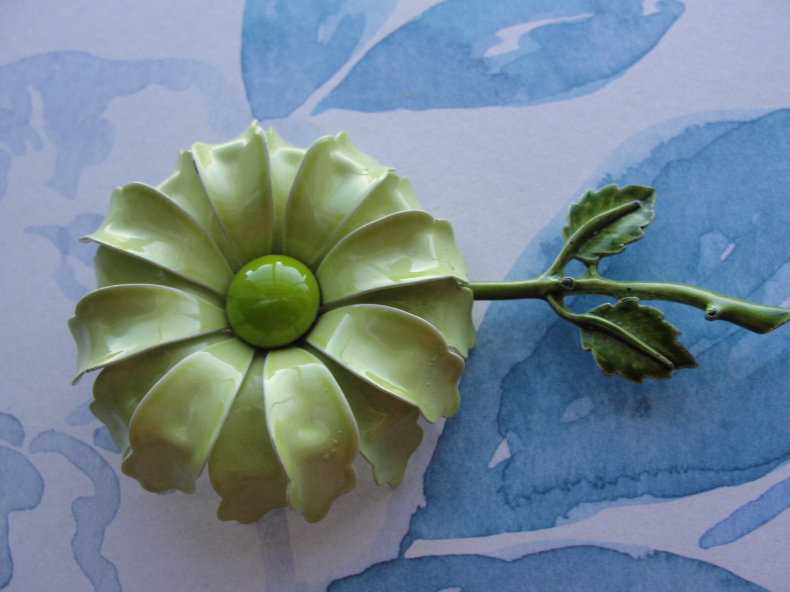 Vintage Enamel Flower Brooch Pretty Tiered Zinnia Sft Mint Lime Kelly Green 1960