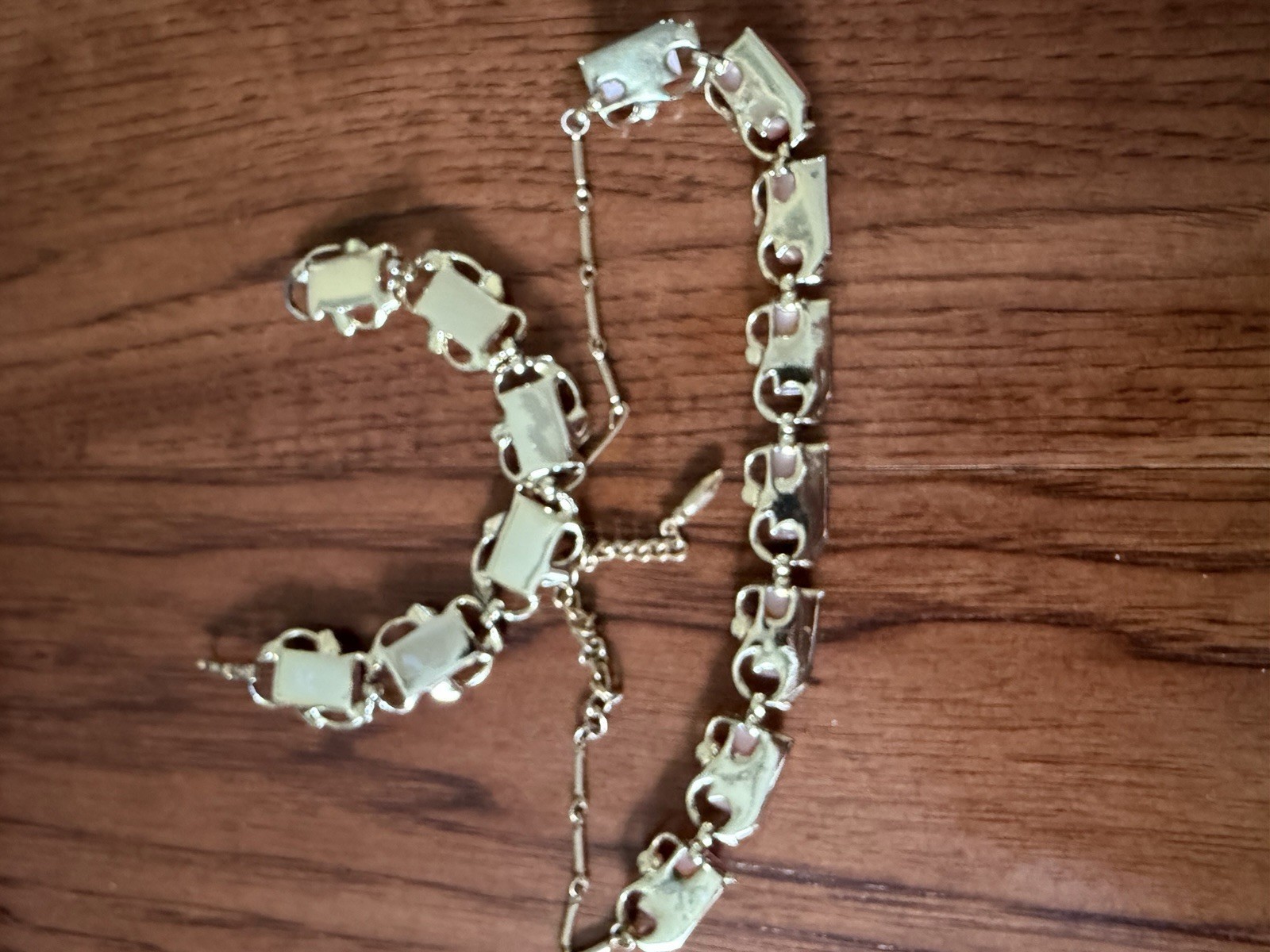 VTG 1950 SIGN CORO SET NECKLACE 17”BRACELET 7’ GOLD TONE THERMOSET PINK MOONGLOW