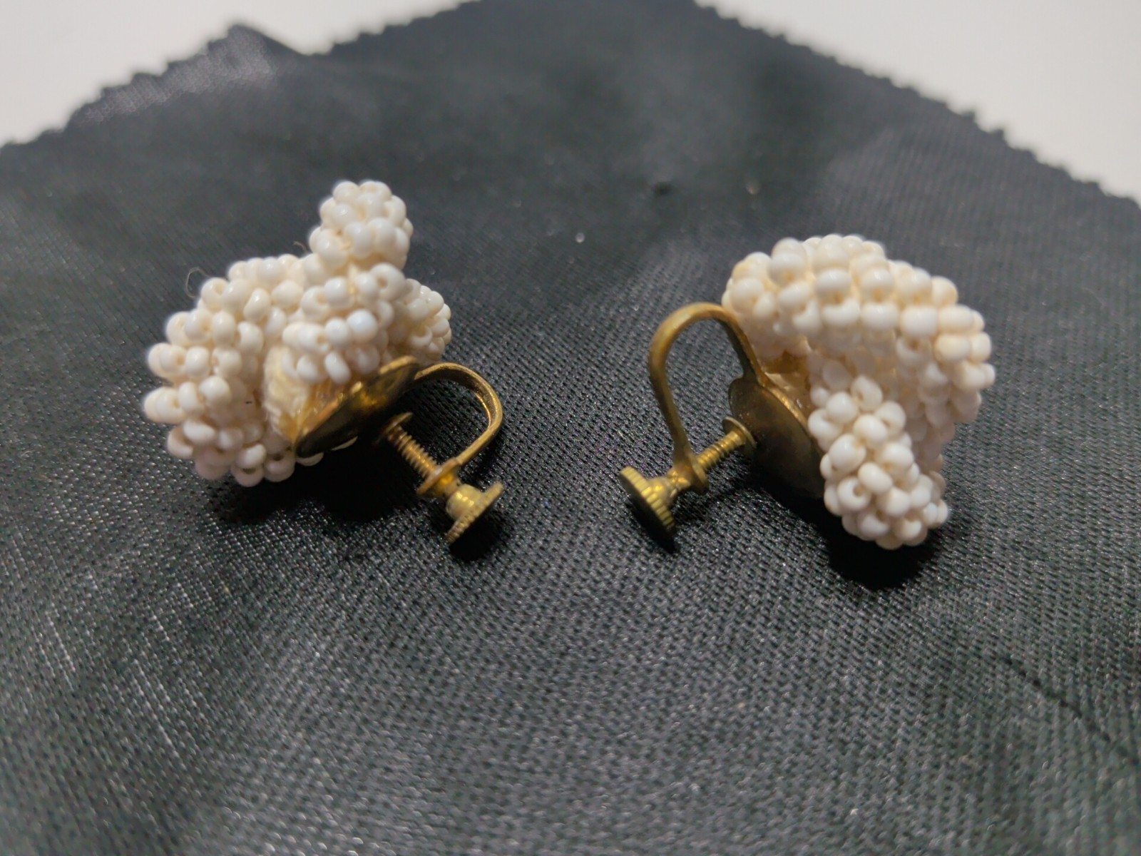 ✨VINTAGE✨ Mid Century Tiny Beaded Knot Style Screw Back Earrings