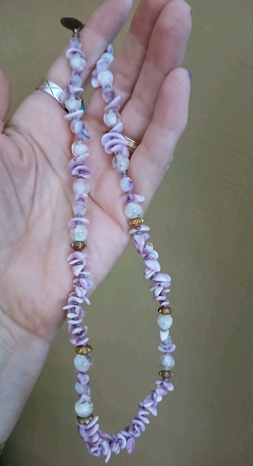 Vtg Miriam Haskell Lavendar Shell With White&Clear Art Glass Beaded Necklace 16″