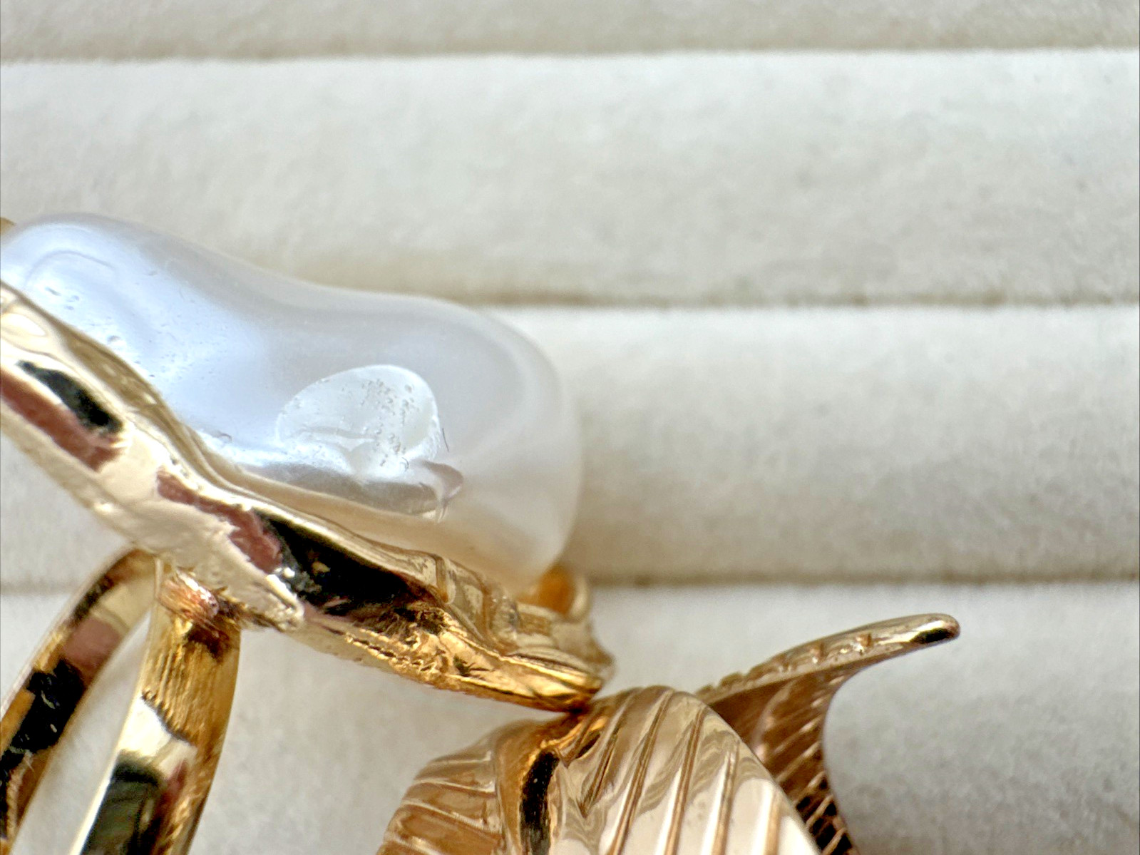 VTG-now Gold BOHO RINGS pearl statement feather Jewelry Lot Chunky 90s 2000s Y2K