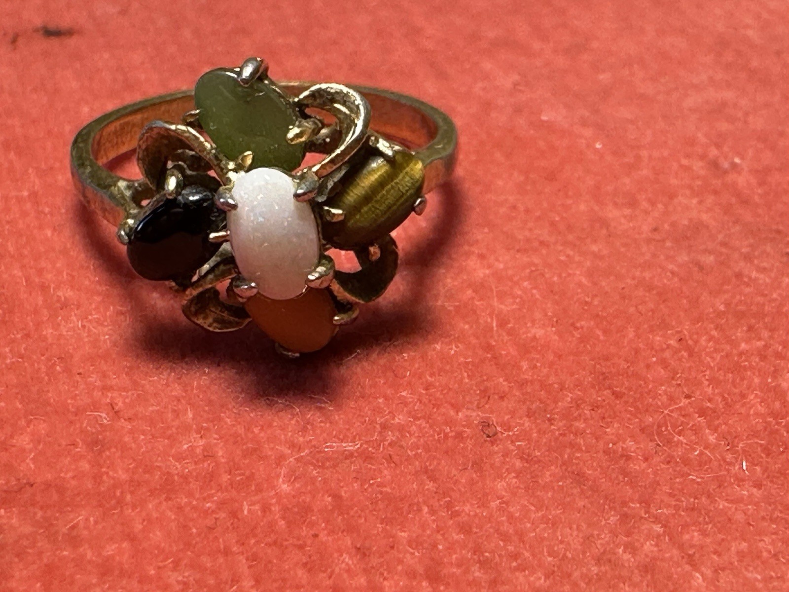 Vintage 5-Stone Multi Gem Cluster Ring | Opal Onyx Tiger’s Eye Jade Carnelian