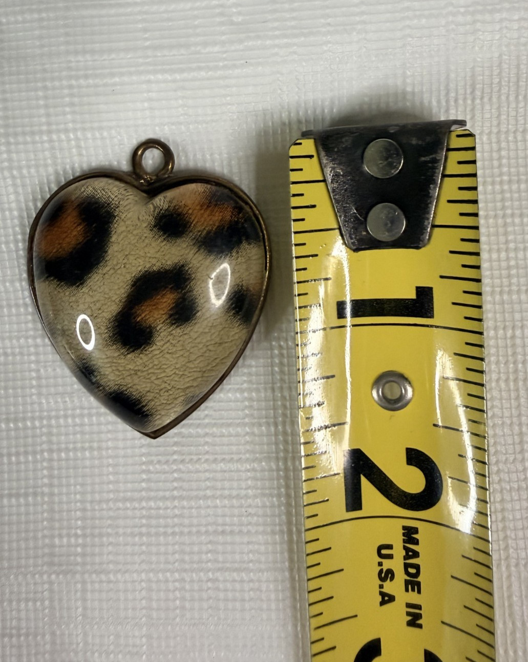Costume Jewelry Lot Of 4 Necklace Pendants Metal Resin Partial Bracelet