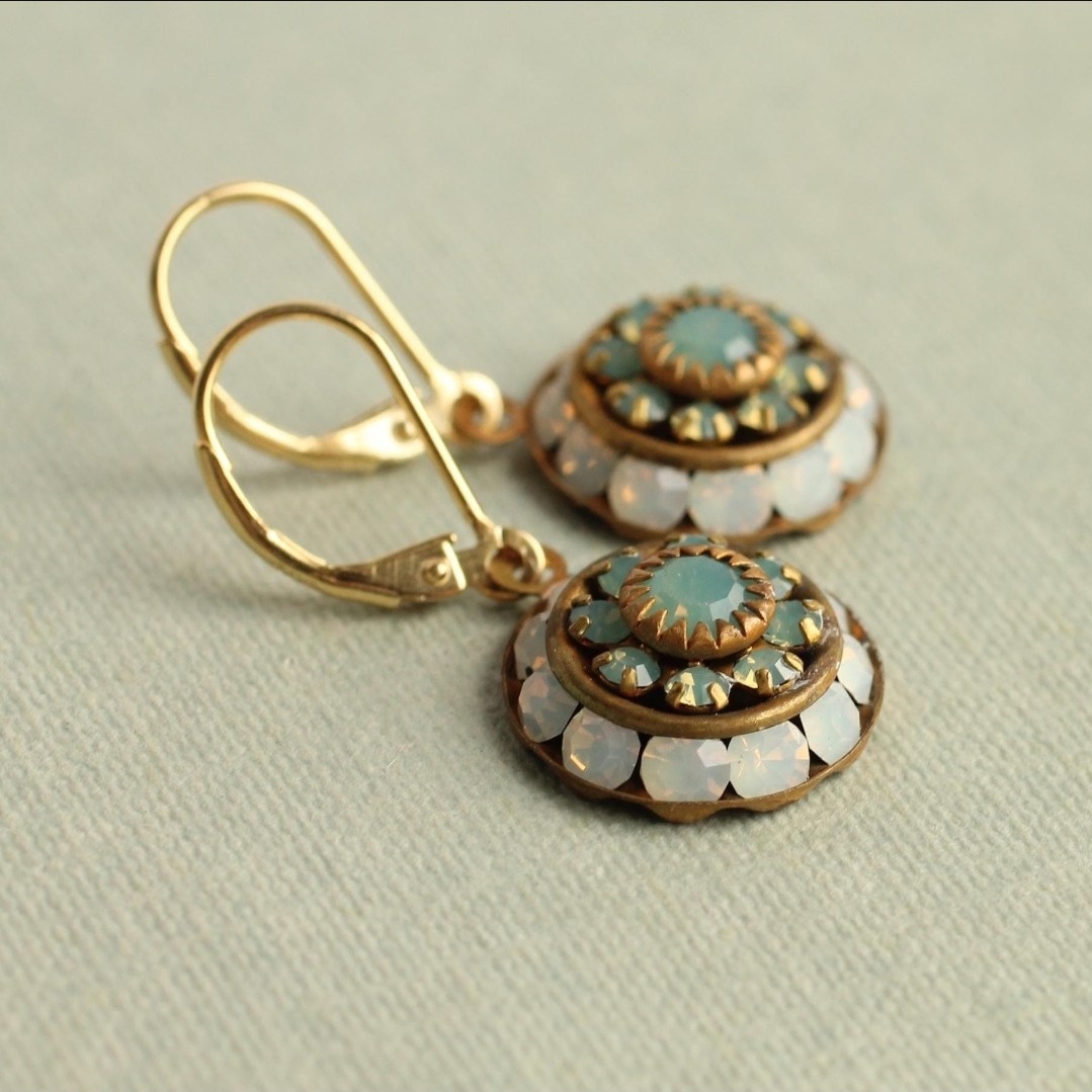 SALE VINTAGE SWAROVSKI OPAL PACIFIC GREEN BLUE & OPAL MOONSTONE CRYSTAL EARRINGS