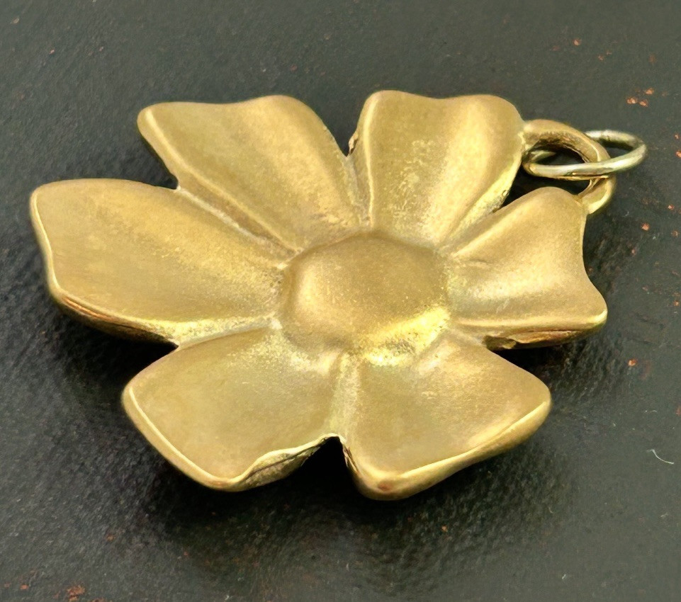 Vintage Flower Necklace Pendant Large Charm Gold Tone Metal Vintage Jewelry Gift