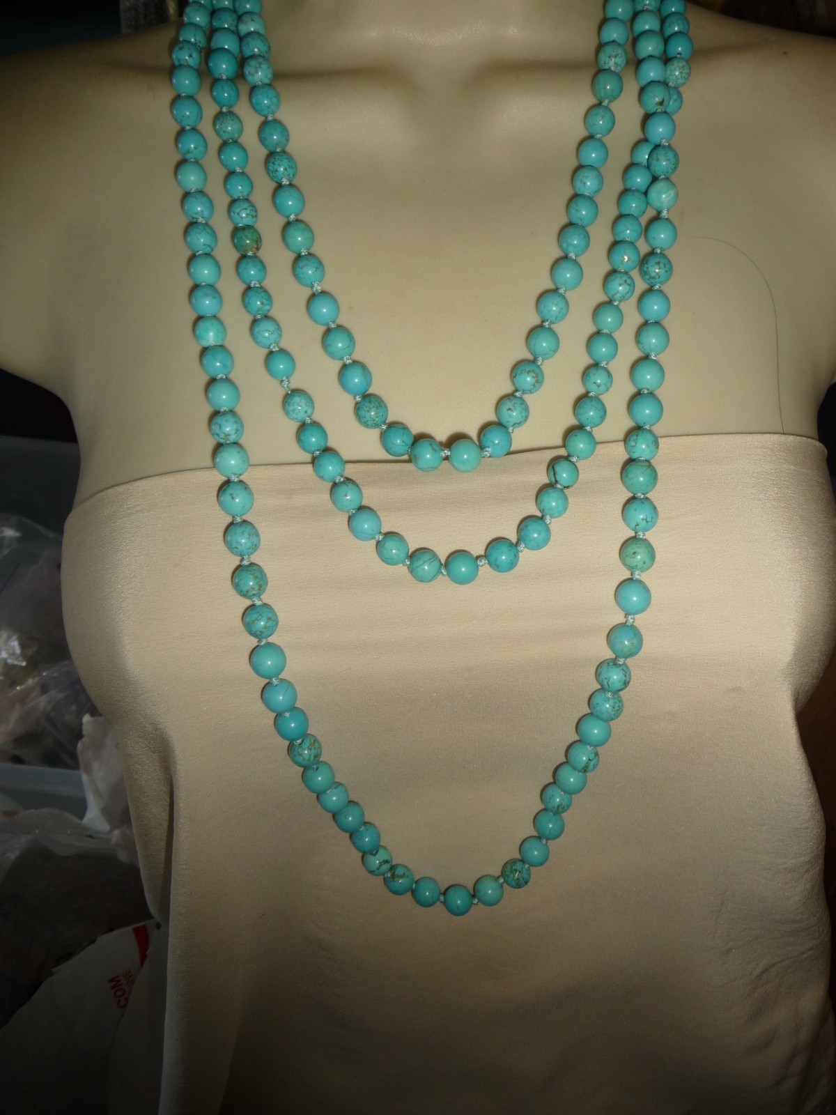 40” L BLUE TURQUOISE ROUND BEADS 1/4” R HAND KNOTTED NO CLASP NECKLACE #31/18