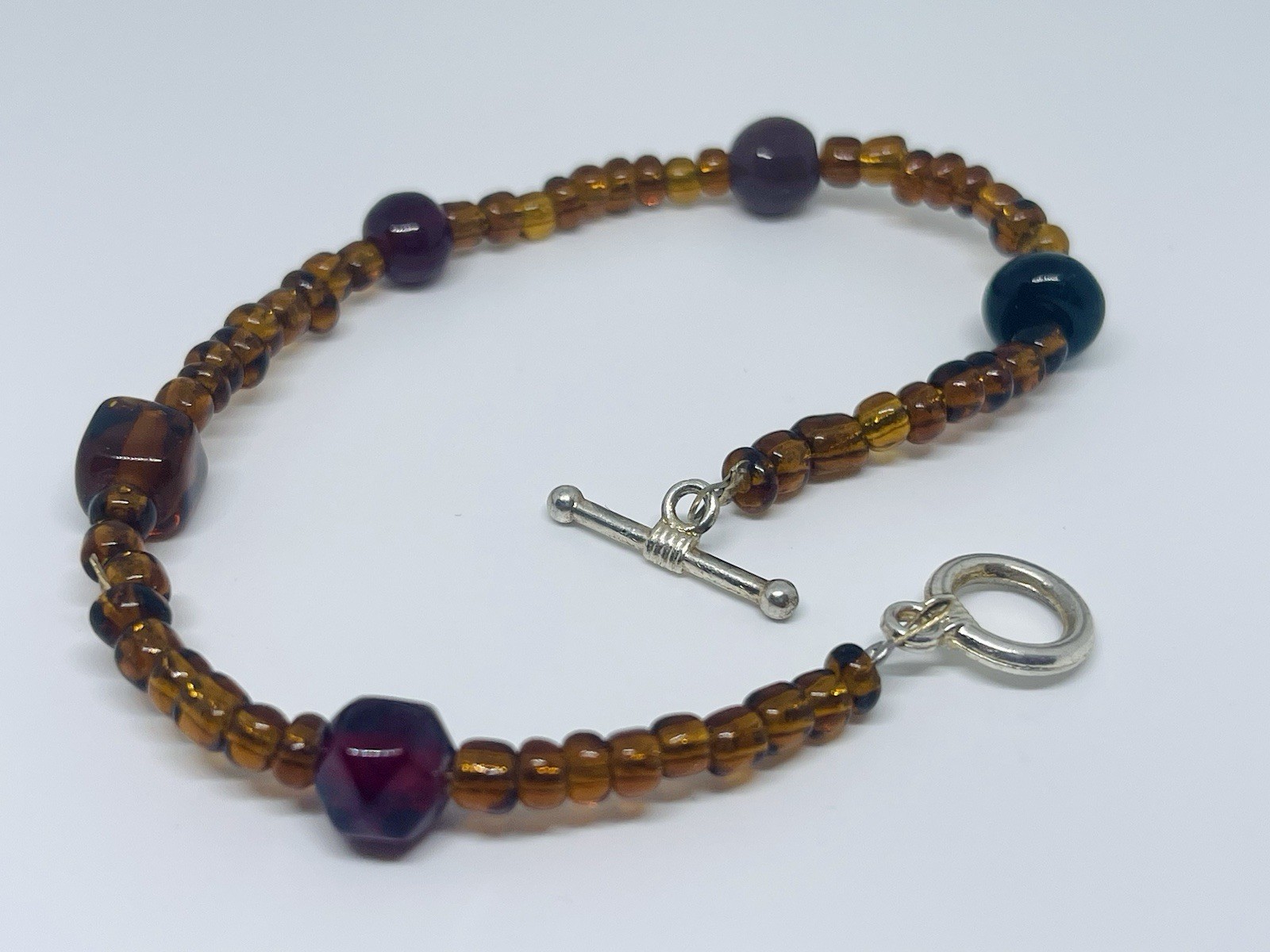 Vintage Earthy Boho Amber Beaded Bracelet Silver Tone Toggle Clasp Size 8”