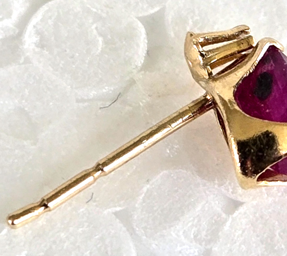 2 Vintage 14K Ruby/Spinel & Sapphire Pierced Single Stud Earrings .55 grams
